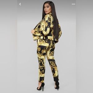 • FashioNova Pant Set